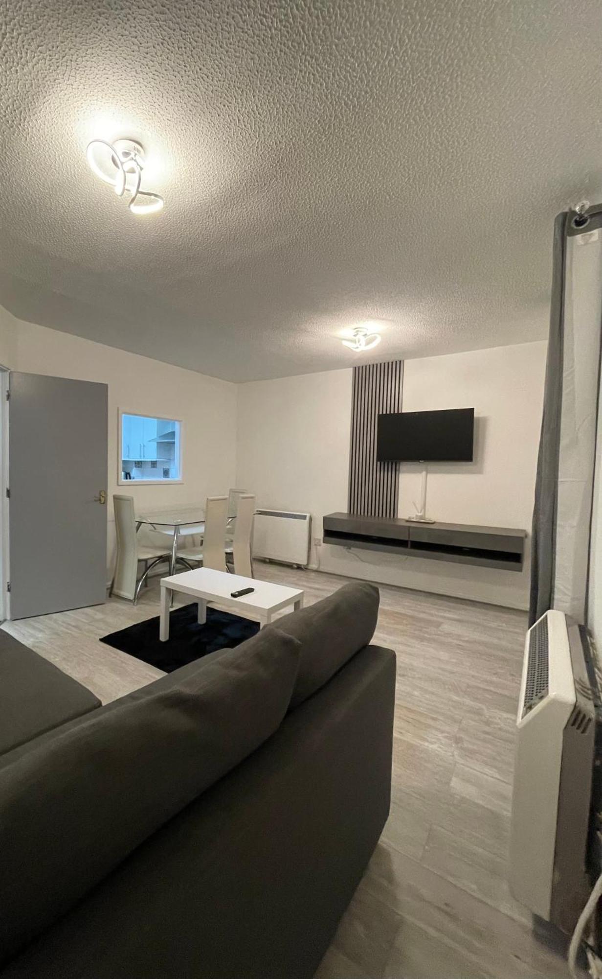 Cardiff Bay Apartment With Parking Dış mekan fotoğraf